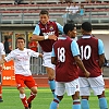 25.7.2012  FC Rot-Weiss Erfurt - West Ham United  0-3_75